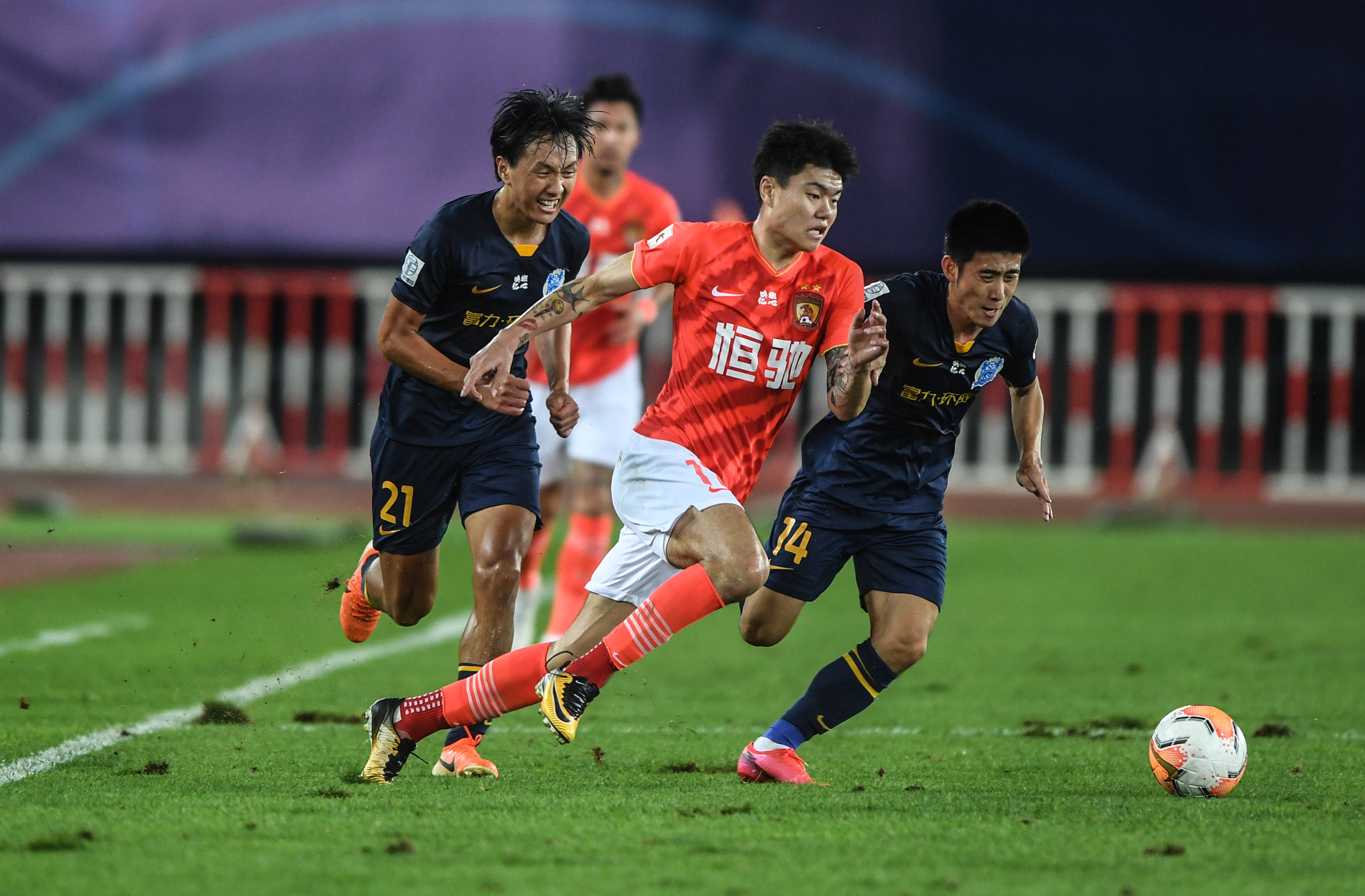 常規的俱樂 常規的俱樂