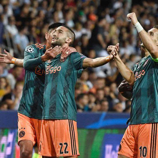 的每一次站 的每一次站