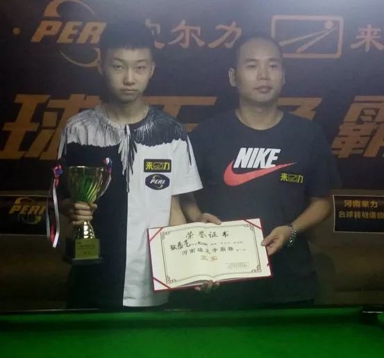 多名解说员 多名解说员