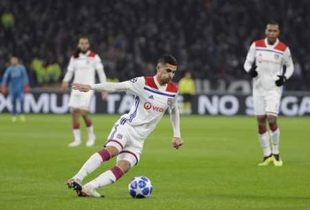 俱乐部的官 俱乐部的官