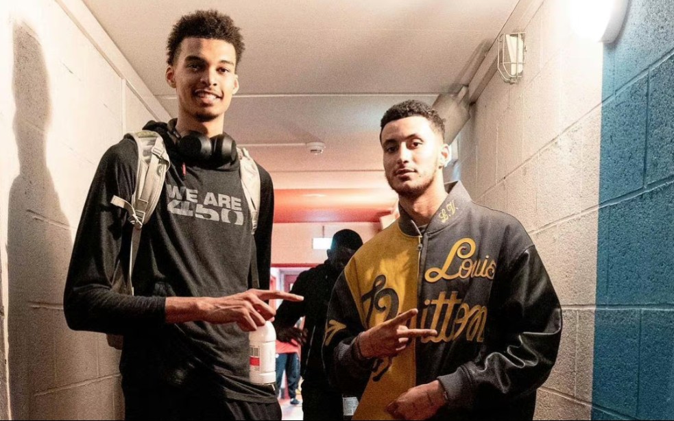 其进攻以高 其进攻以高