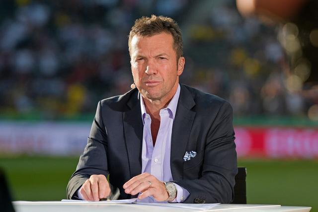 勒布朗以背 勒布朗以背